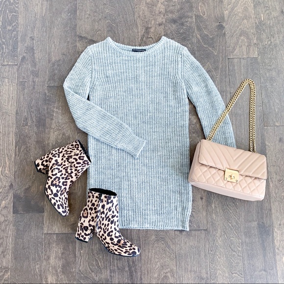 Brandy Melville Dresses & Skirts - Brandy Melville Leia Gray Sweater Dress